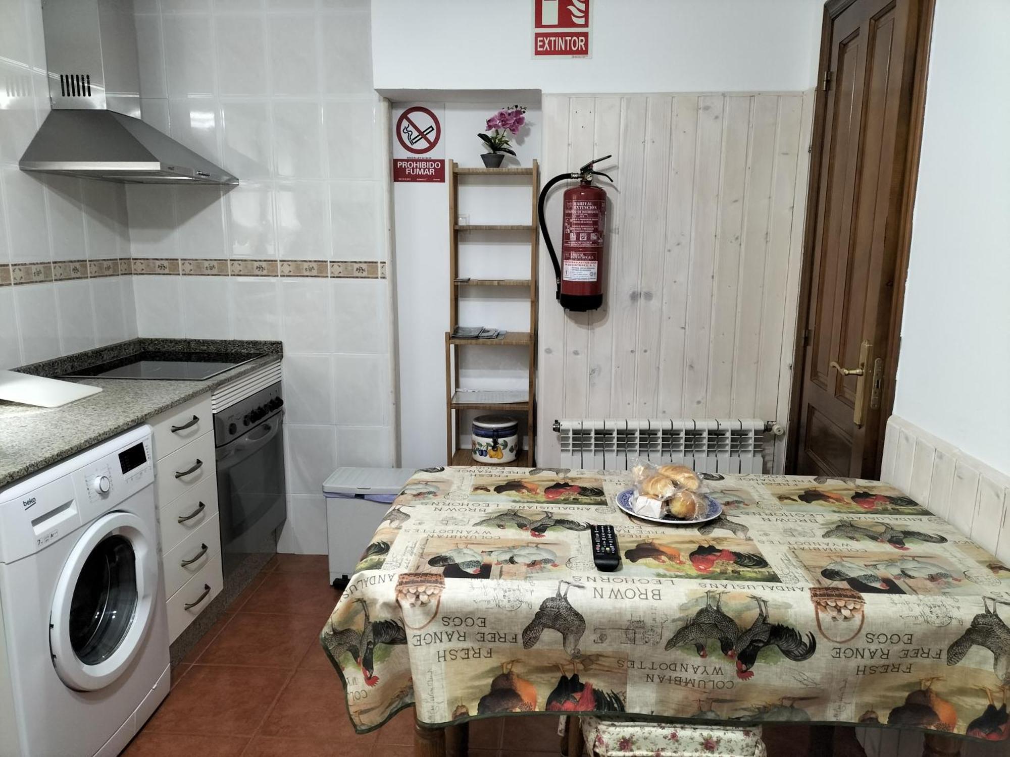 V.V Casa Mones Apartment Onís Cameră foto